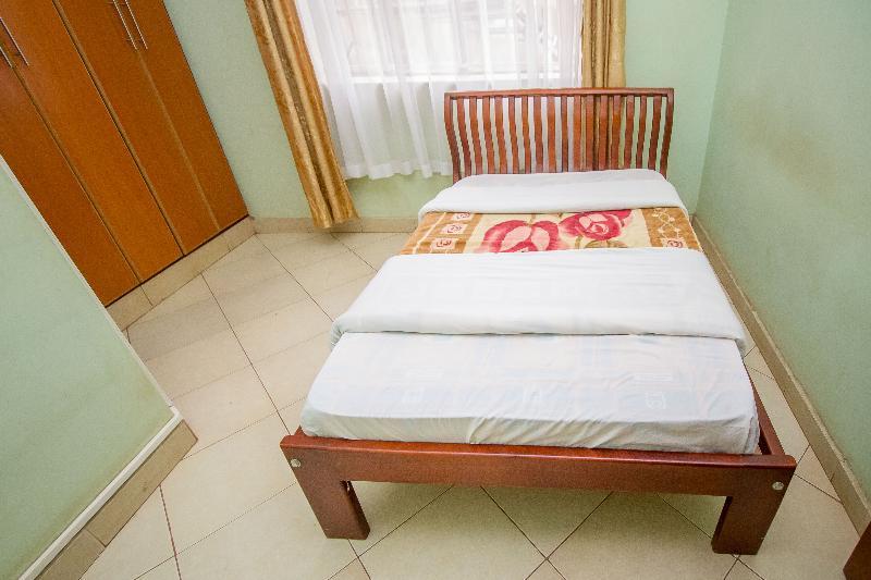 Serene Hotel Kampala Luaran gambar